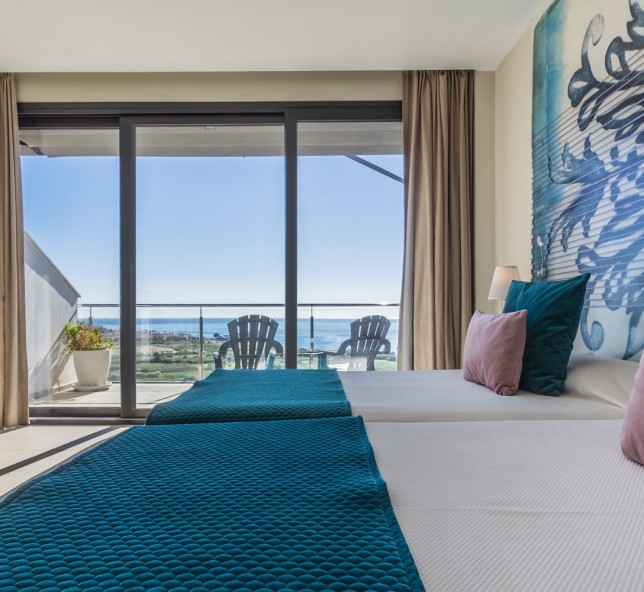 Hotel Miba doble deluxe: dos camas grandes