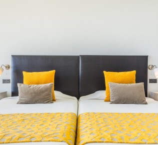 Hotel Miba habitación doble superior dos: dos camas grandes